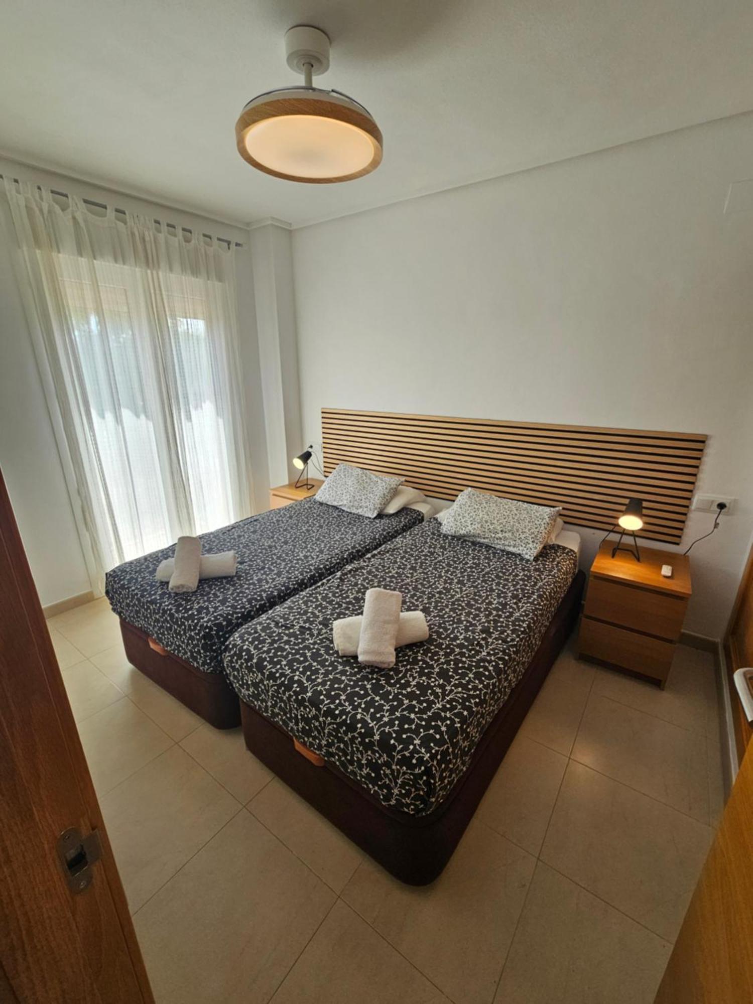 Belle Vue Sur La Piscine Apartment Sucina Bagian luar foto